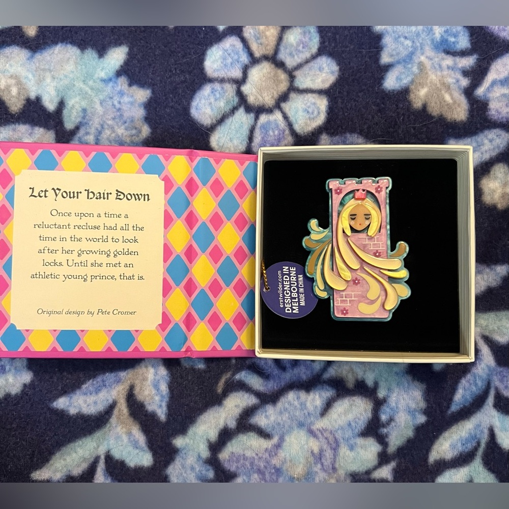 NWT Erstwilder Let Your Hair Down Brooch
